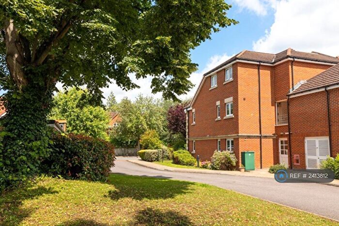1 Bedroom Flat To Rent In Milward Court, Reading, RG2
