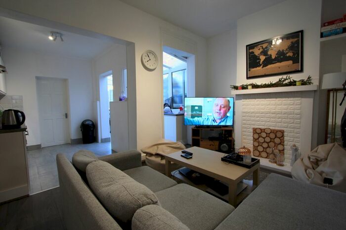 3 Bedroom Terraced House To Rent In Priory Road, Croydon, CR0