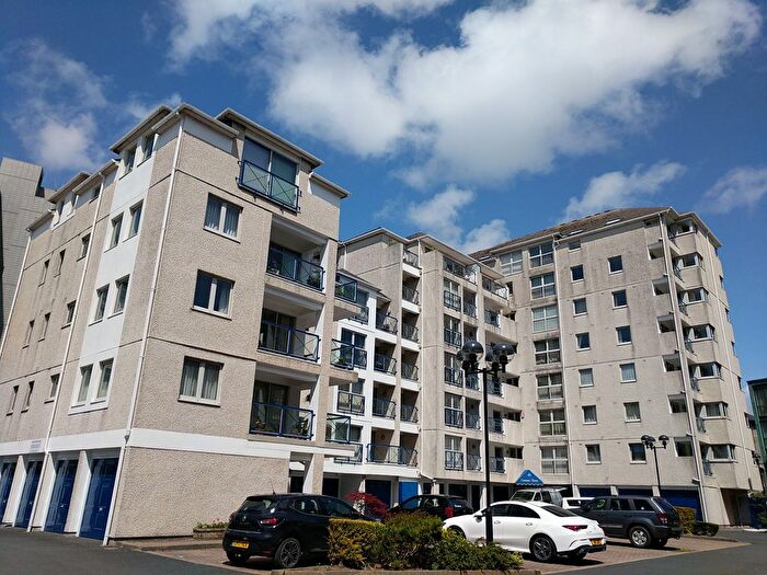 2 Bedroom Flat To Rent In Compass House, Plymouth, PL4