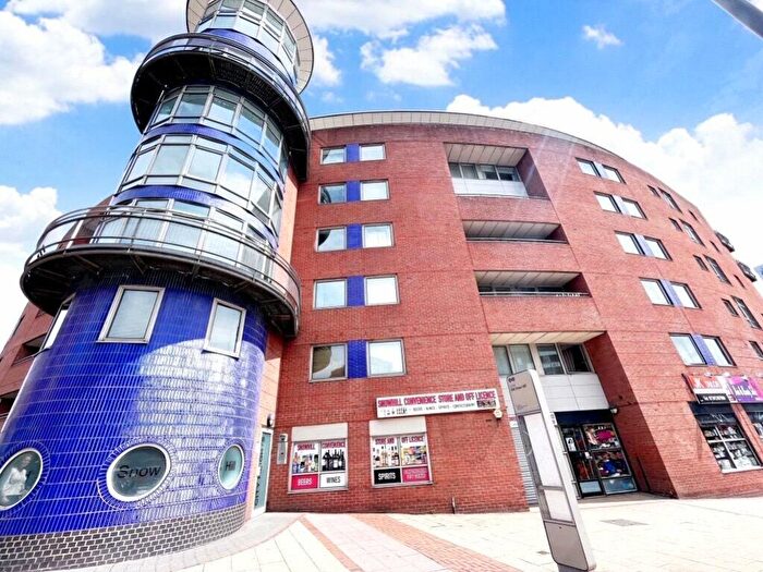 1 Bedroom Flat For Sale In City Heights, Old Snow Hill, Birmingham, B4