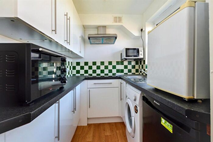 1 Bedroom Retirement Property To Rent In Hanover Court, Rodmill Road, BN21