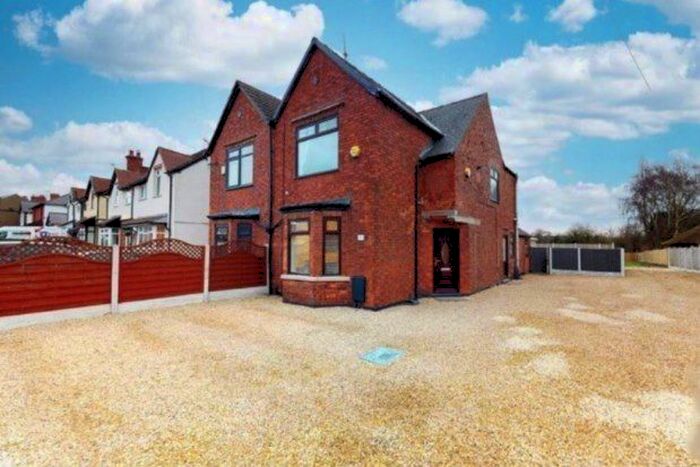 2 Bedroom Semi-Detached House To Rent In Victoria Road, Nottingham, NG16