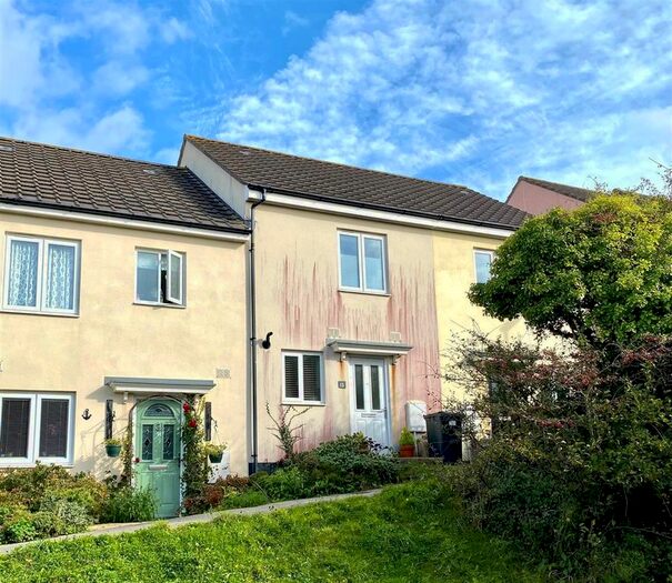 2 Bedroom Property To Rent In Littledale Row, Trevenson Road, Newquay, TR7