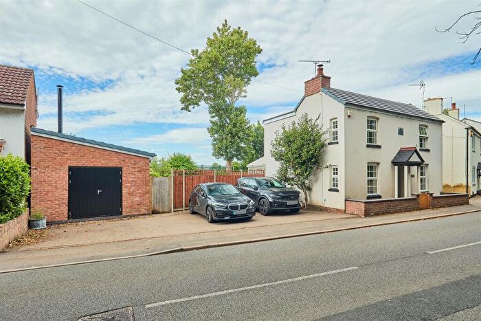 3 Bedroom Detached House For Sale In Yew Cottage, Main Street, Bilton, Rugby, CV22
