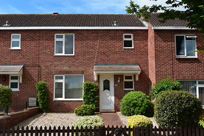 3 Bedroom Terraced House To Rent In Upper Holway Road, Taunton, TA1