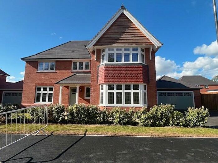 4 Bedroom House To Rent In Skylark Close, Etwall, DE65