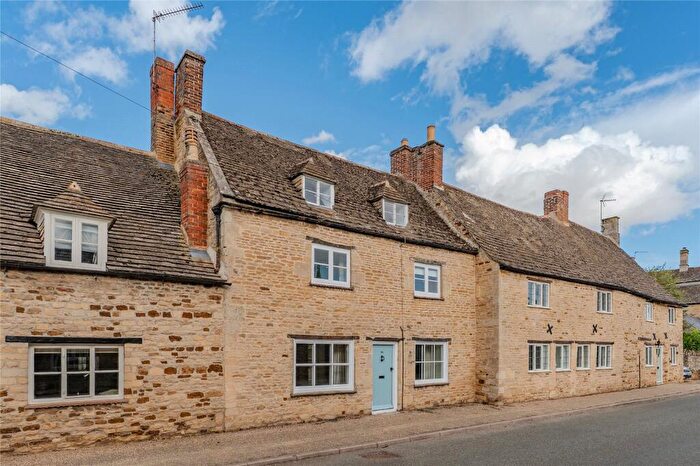 4 Bedroom House For Sale In Main Street, Woodnewton, Northamptonshire, PE8