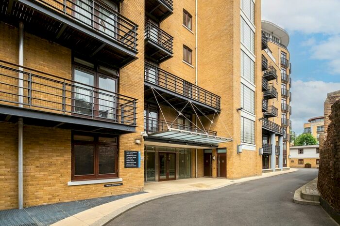 1 Bedroom Flat To Rent In Teal Court, St Katherine Docks, E1W
