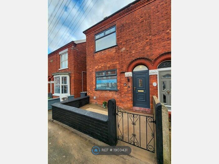 3 Bedroom Semi-Detached House To Rent In Winsford, Winsford, CW7