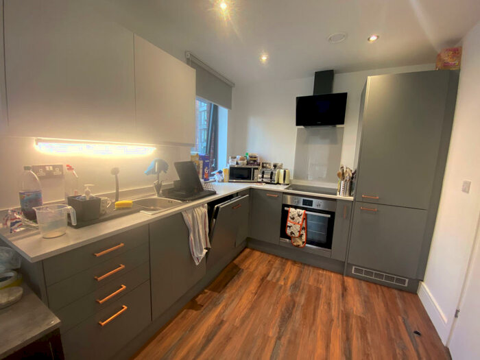 2 Bedroom Apartment To Rent In Chatham Street, Sheffield, South Yorkshire, S3