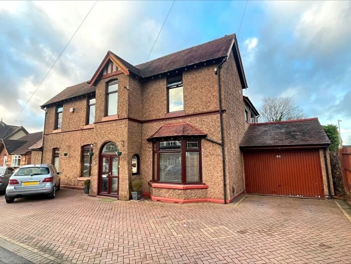 5 Bedroom Detached House For Sale In Haslucks Green Road, Shirley, Solihull, B90