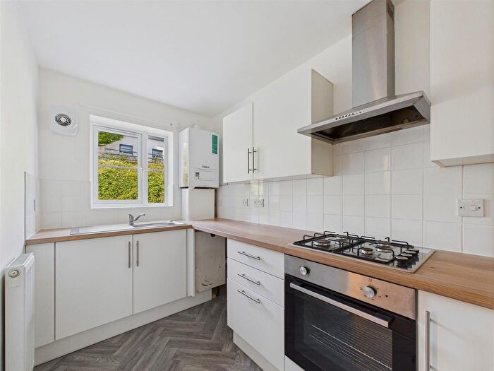 2 Bedroom End Of Terrace House To Rent In Pickersleigh Road, Malvern, WR14