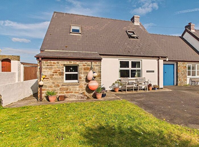 3 Bedroom Detached Bungalow For Sale In Berea, Haverfordwest, SA62