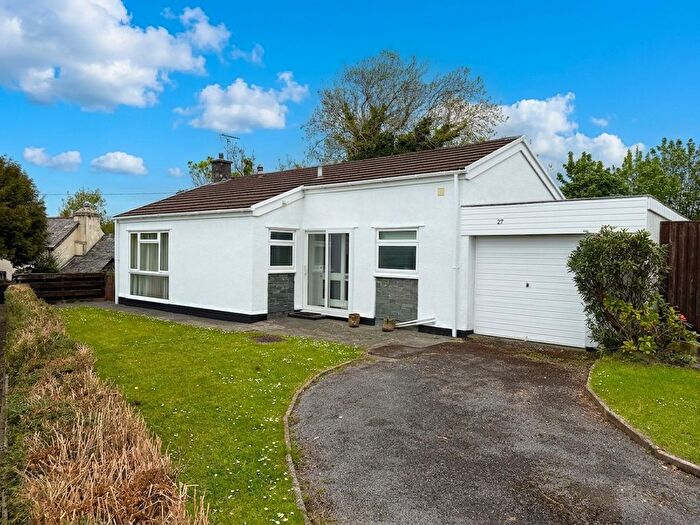 2 Bedroom Detached Bungalow For Sale In Valley View, St. Teath, PL30