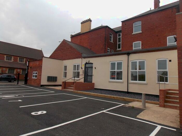 1 Bedroom Ground Flat To Rent In Grimsby Road, Cleethorpes, DN35