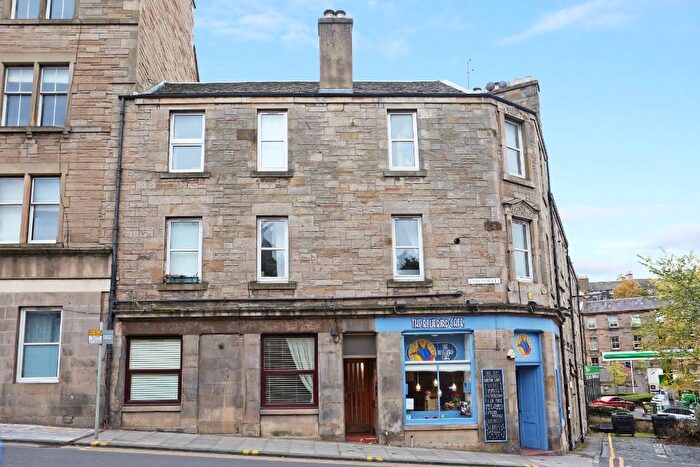 1 Bedroom Flat To Rent In Canonmills, Canonmills, Edinburgh, EH3