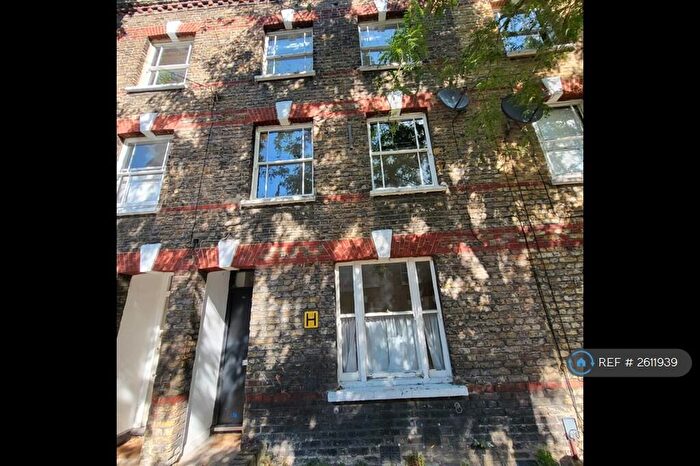 4 Bedroom Terraced House To Rent In Henshaw Street, London, SE17