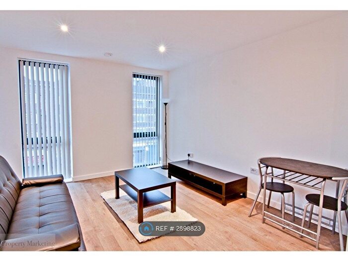 1 Bedroom Flat To Rent In Graciosa Court, London, E1
