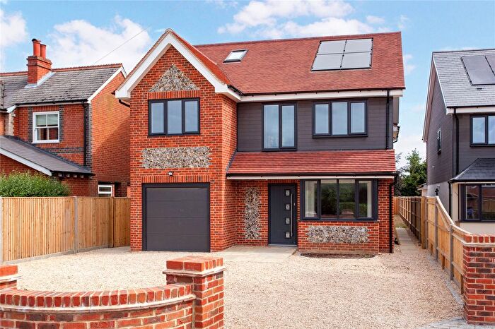 6 Bedroom Detached House To Rent In Kennylands Road, Sonning Common, RG4