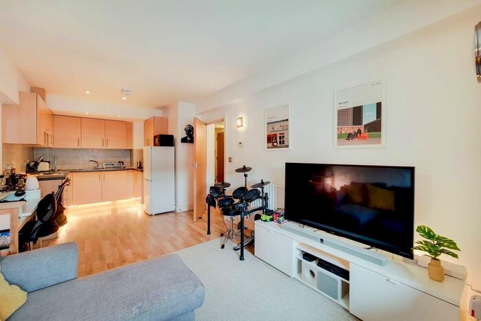 1 Bedroom Flat To Rent In Building 22, Woolwich, London SE18