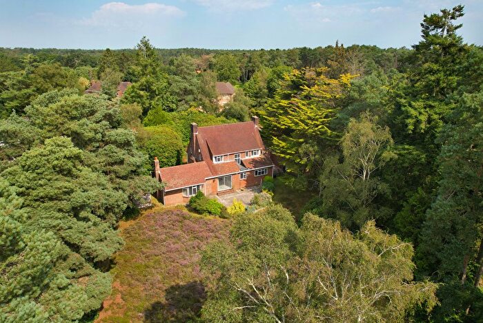 3 Bedroom Detached House For Sale In Sandy Down, Boldre, Lymington, Hampshire, SO41