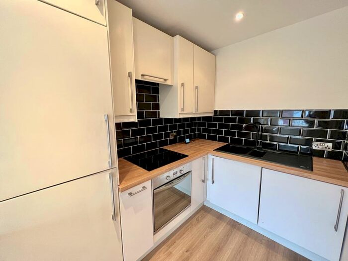 1 Bedroom Flat To Rent In Manchester Road, Denton, M34