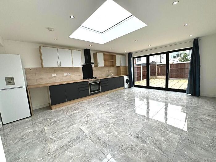 3 Bedroom Terraced House To Rent In Lillechurch Road, London, RM8