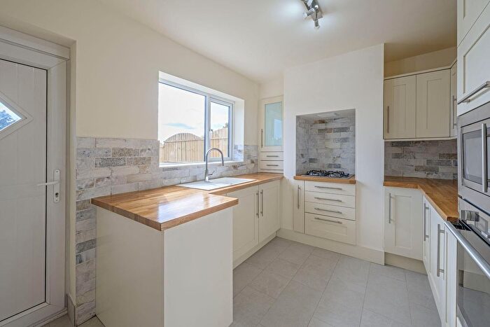 2 Bedroom End Of Terrace House For Sale In Barr Street, Dudley, DY3