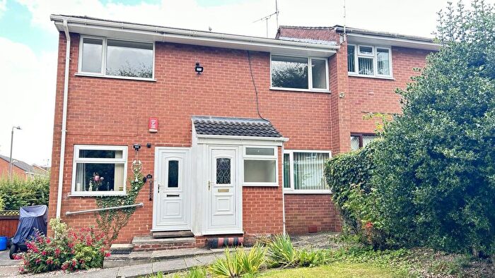 2 Bedroom Flat To Rent In Sough Road, South Normanton, DE55