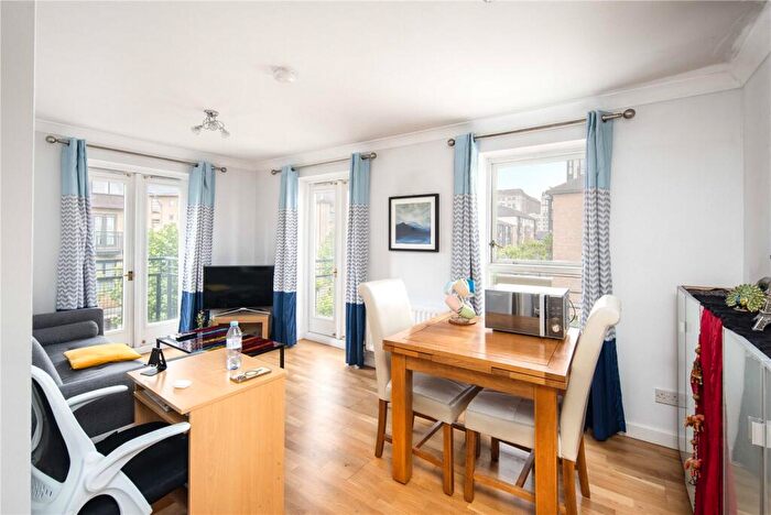 2 Bedroom Flat To Rent In South Lodge, Audley Drive, London, E16