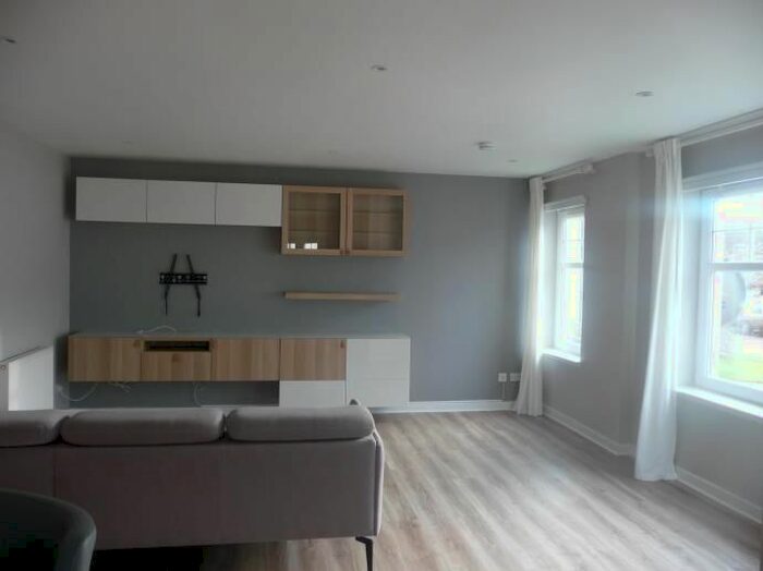 2 Bedroom Flat To Rent In Mosside Terrace, Bathgate EH48