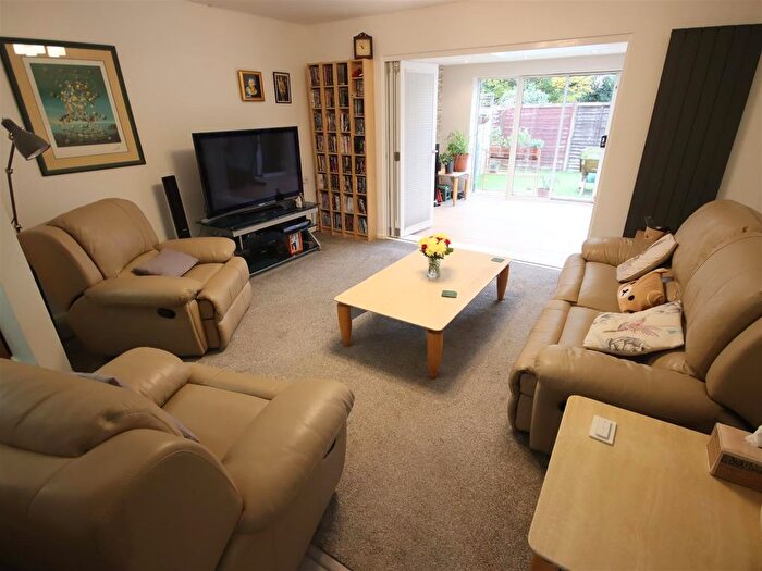 3 Bedroom Terraced House For Sale In Southmead, Chippenham, SN14