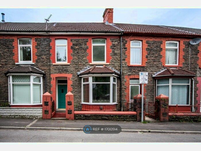 4 Bedroom Terraced House To Rent In Woodland Terrace, Pontypridd, CF37