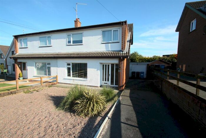 3 Bedroom Property For Sale In Moyra Crescent, Saintfield, Ballynahinch, BT24