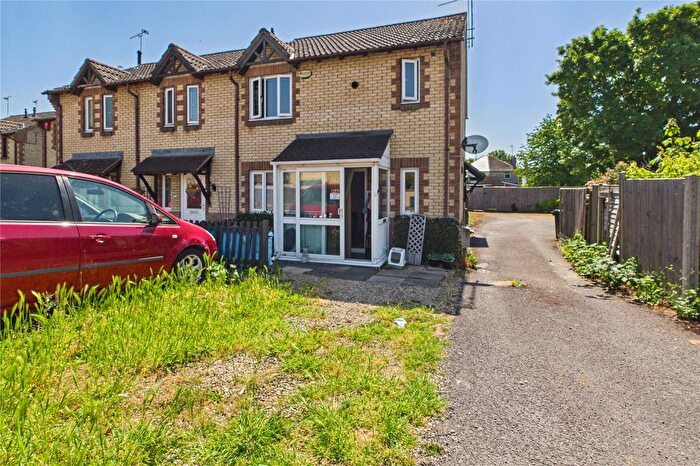 1 Bedroom End Terrace House For Sale In Archer Close, Upper Stratton, Swindon, SN2