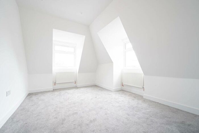 2 Bedroom Flat To Rent In Westfield, Westfield, Woking, GU22