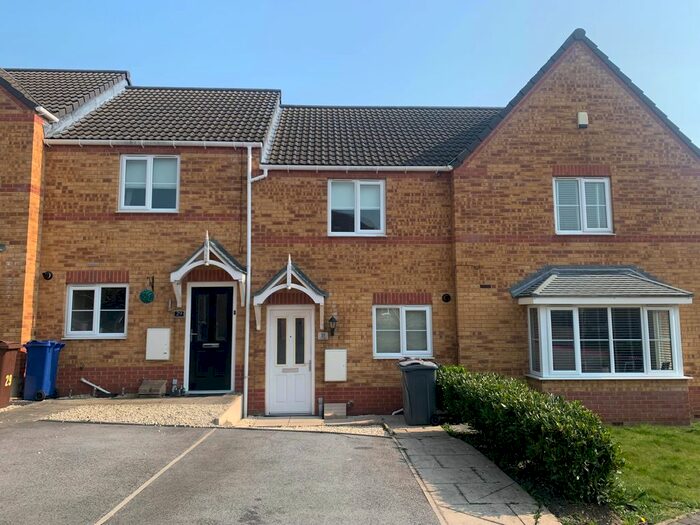 2 Bedroom Terraced House To Rent In Kingwood Close, Barnsley, S71