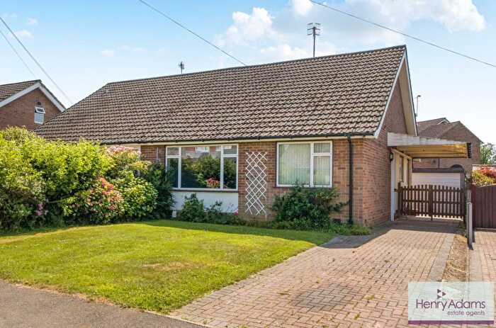 2 Bedroom Semi-Detached Bungalow For Sale In Barnside Way, Liss, GU33