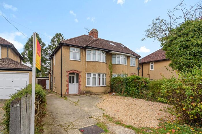 4 Bedroom Semi-Detached House To Rent In Kidlington, Oxfordshire, OX5