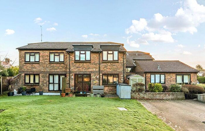 1 Bedroom Apartment For Sale In North Lodge, Pagham Road, Nyetimber, PO21