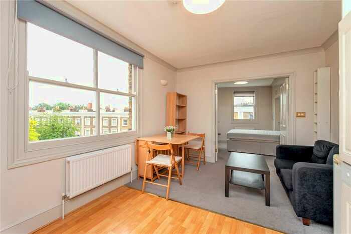 1 Bedroom Apartment To Rent In Queens Grove, St Johns Wood, London, NW8