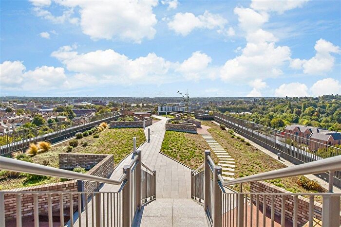 1 Bedroom Flat For Sale In Maidstone, Mill Wood, Kent, ME14