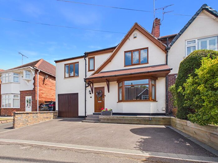 4 Bedroom Semi-Detached House For Sale In Parkside Road, Chaddesden, DE21