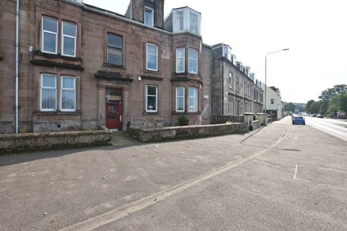 2 Bedroom Flat To Rent In Newark Street, Greenock, PA16