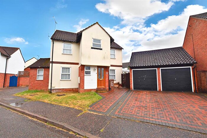 4 Bedroom Detached House To Rent In Cornish Grove, South Woodham Ferrers, CM3