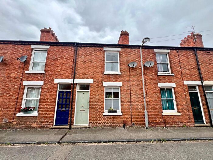 3 Bedroom Terraced House To Rent In Coronation Road, Stony Stratford, Milton Keynes, MK11