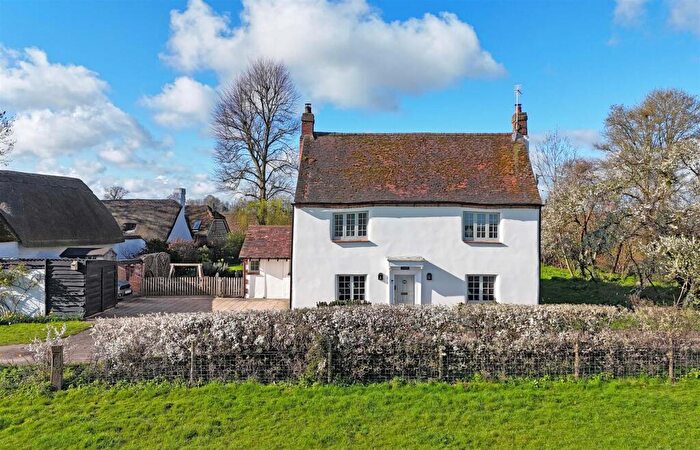 4 Bedroom House For Sale In Sedrup Nr Hartwell, Buckinghamshire, HP17