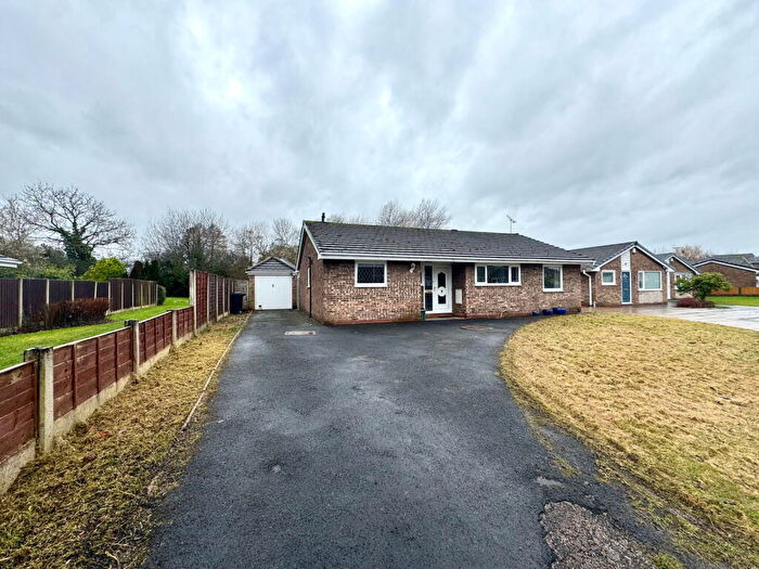 3 Bedroom Detached Bungalow For Sale In Cherry Wood, Penwortham, Preston, PR1