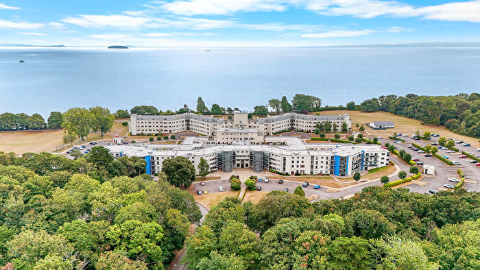 3 Bedroom Apartment For Sale In Headlands, Hayes Road, Sully, CF64