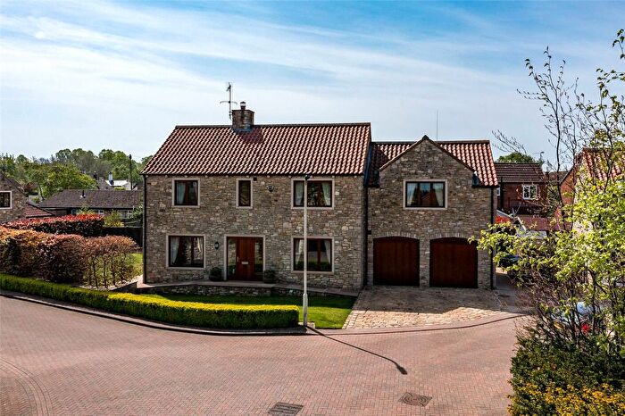 4 Bedroom Detached House For Sale In The Fold, Old Hall Court, Burton Salmon, Leeds, LS25